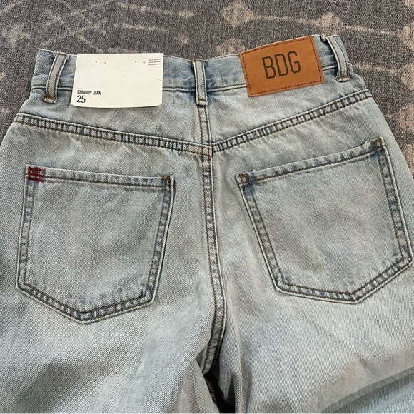 NWT BDG Urban Outfitters High-Waisted Cowboy Jeans Relaxed 90s Tie-Dye Print - Picture 7 of 10